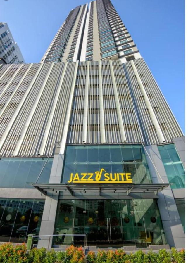 Jazz 313 Cosy 2-Bedroom Suite With Pool & Seaview Bagan Jermal ภายนอก รูปภาพ